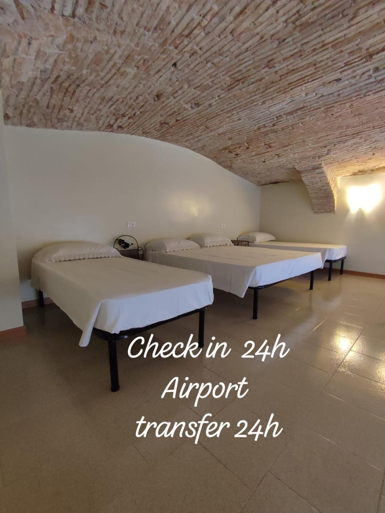 Casa Vacanze Bella-Host By Foresteria Bergamo Bella Εξωτερικό φωτογραφία